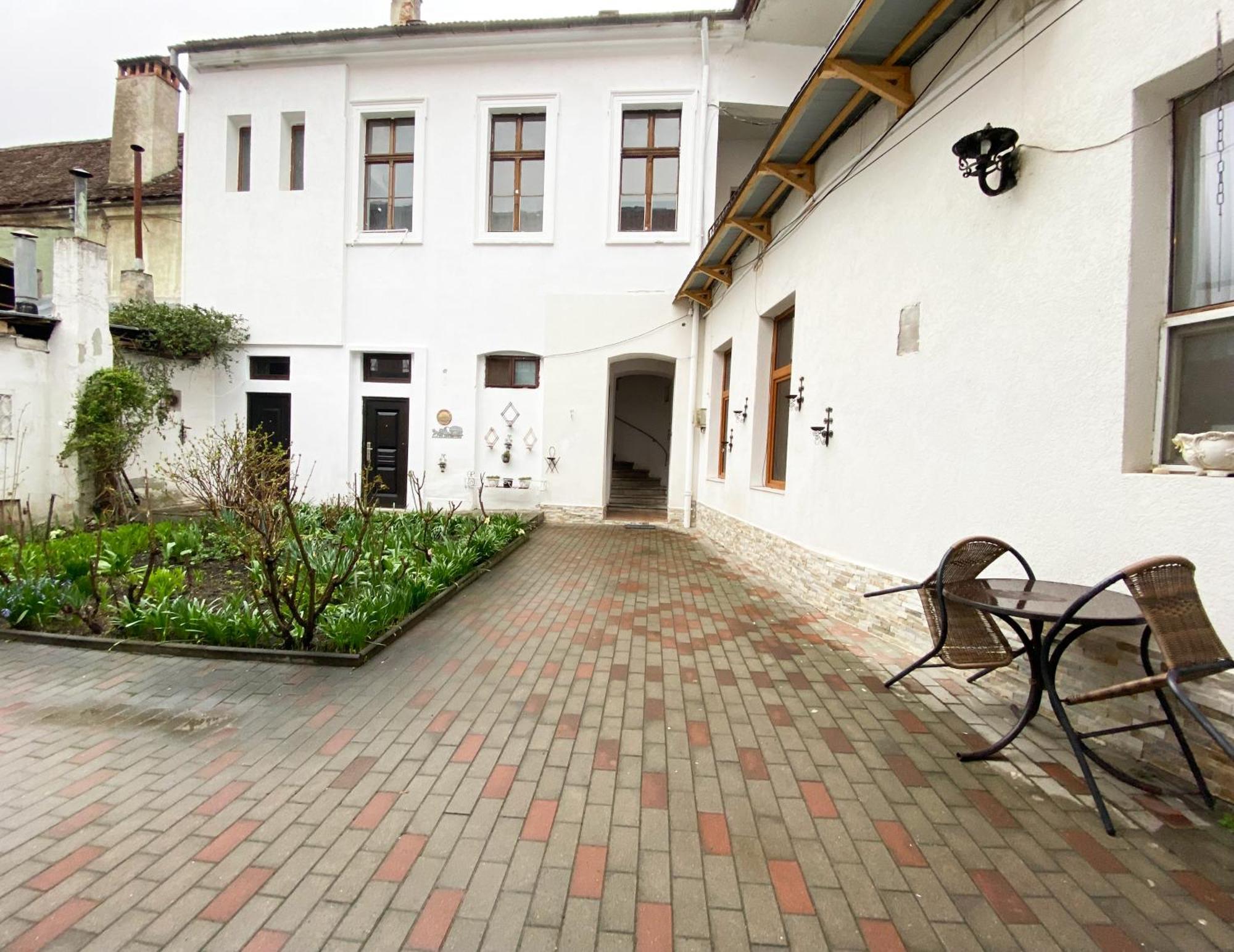 Piata Sfatului Brassai Apartament